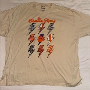 Pressbox Clemson Tigers Beige Graphic Oversized T Shirt